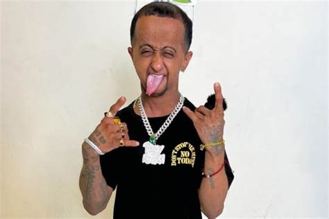 Babyalien1111 .